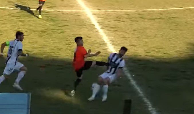 Futbolista que dio patada en el pecho a rival: “No soy un asesino. Se me fue la pata”