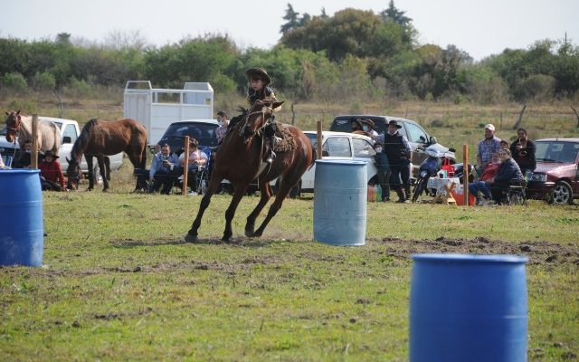 En noviembre se entregarán los premios Rey de Oro en Salto a competidores de pruebas de riendas