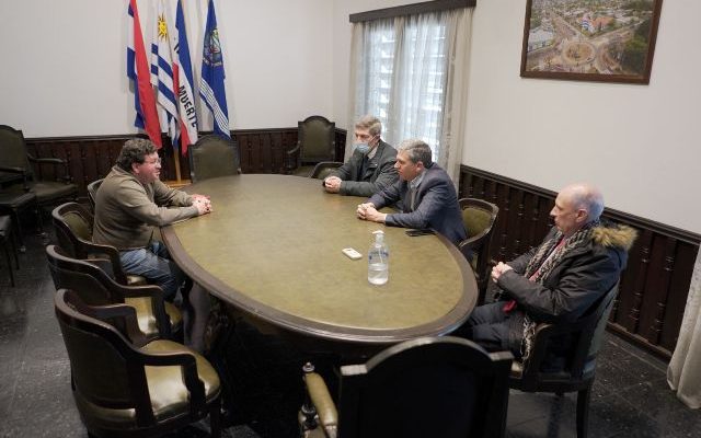 Planifican abrir más Centros de Cercanía en el interior del departamento