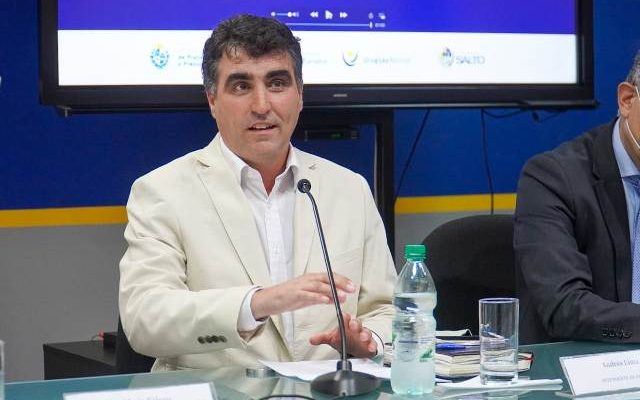 El intendente Lima realiza planteo al MEC por incumplimientos vinculados a los servicios de Registro Civil