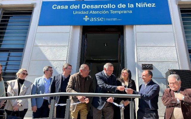 Salto Grande acompaña inauguración en Casa de Desarrollo de la Niñez.