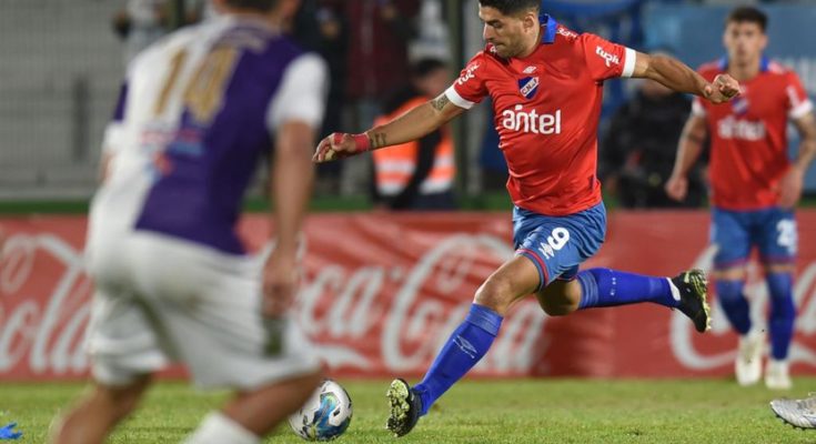 Clausura: Nacional, agónicamente, consiguió un empate 1-1 con Fénix en el Campus