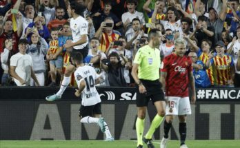 España: Valencia, con gol de Edinson Cavani, cayó derrotado 2-1 con Mallorca en Mestalla