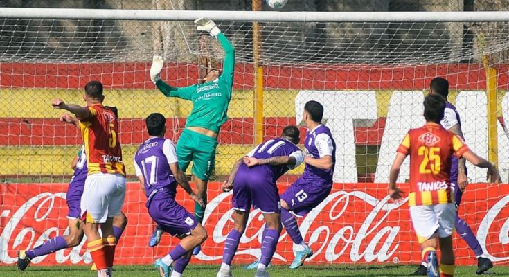 Copa AUF Uruguay: Defensor Sporting y Progreso empataron 1-1 en la primera semifinal