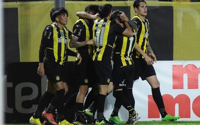 Copa AUF Uruguay: Peñarol derrotó ajustadamente por 1-0 a La Luz en la semifinal de ida