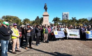 Movimiento Ex Obreros de Salto Grande convoca a una nueva asamblea pública este sábado en Plaza Artigas