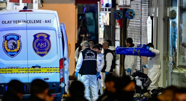 Al menos seis muertos en un atentado en centro de Estambul Al menos seis muertos en un atentado en centro de Estambul