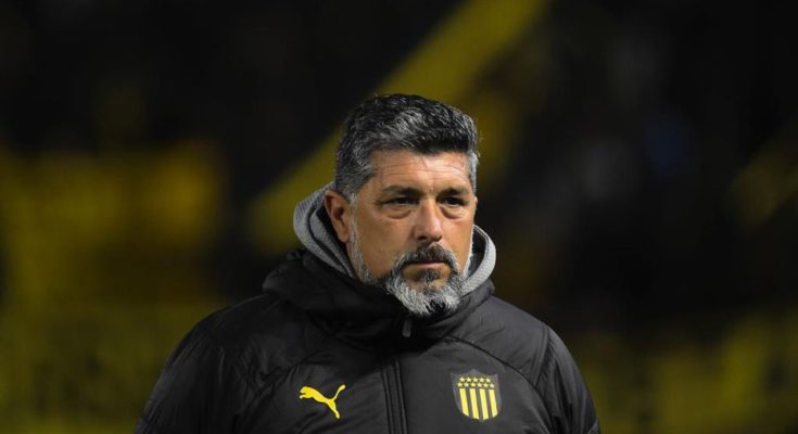 Peñarol: Leonardo Ramos dejó de ser el entrenador tras reunión de la Comisión Directiva