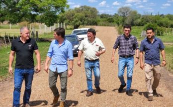 Autoridades de la Intendencia, diputado Lima y alcalde Zuliani recorrieron obras de mejoras viales en Belén Autoridades de la Intendencia, diputado Lima y alcalde Zuliani recorrieron obras de mejoras viales en Belén