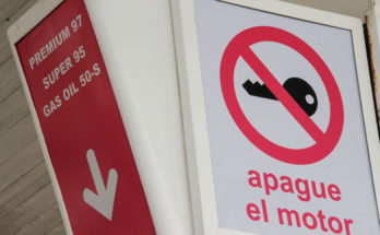 Informe de Ursea sugiere una baja de 8% para las naftas y 15% para el gasoil en enero