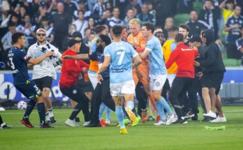 Hinchas del equipo de Bruno Fornaroli invadieron la cancha y agredieron jugadores rivales