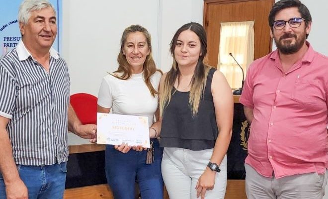 Se hizo efectiva la entrega de fondos del Presupuesto Participativo al proyecto de barrio La Amarilla Se hizo efectiva la entrega de fondos del Presupuesto Participativo al proyecto de barrio La Amarilla