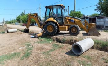 Autoridades de la Intendencia visitaron obras en barrio Martínez Méndez
