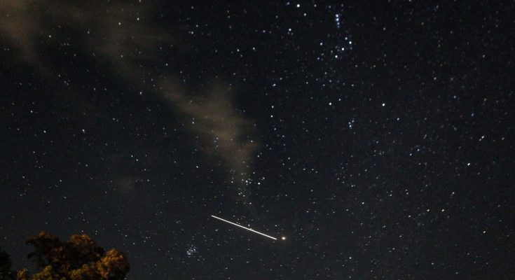 Fuerza Aérea investiga avistamiento de luces en el cielo en Termas de Almirón