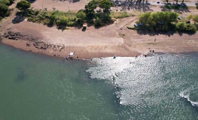 Aunque el déficit de lluvias continuará, los aportes al embalse aumentan levemente