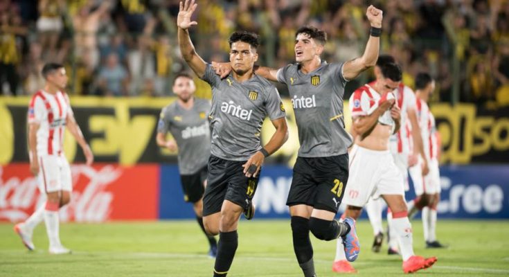 Sudamericana: Peñarol derrotó a River Plate 4-0 y clasificó a la fase de grupos