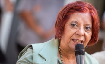 Cesaron a la directora de Primaria