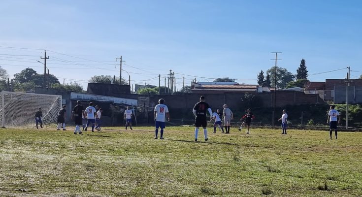 Resultados y posiciones de la Liga de Fútbol Súper Senior