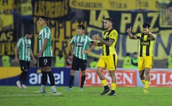 Apertura: Peñarol festejó el título ganándole 2-0 a Racing en el Estadio Centenario