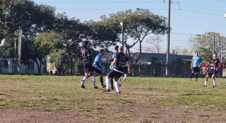 Resultados y posiciones de la Liga de Fútbol Súper Senior