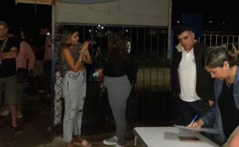 Intendente Lima entregó permisos a vecinos de Patulé Sur para regularizar viviendas