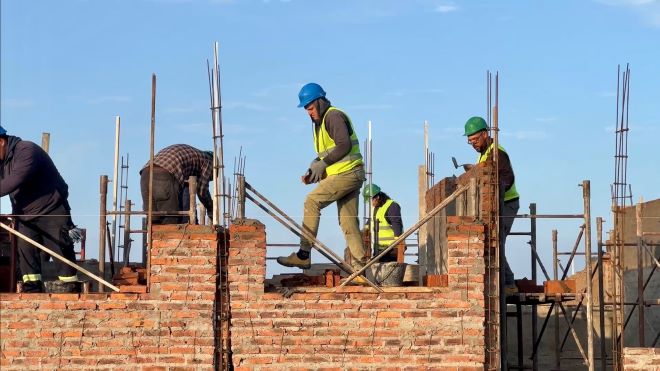 Lima visitó la construcción del quinto plan de viviendas de MEVIR en Villa Constitución Lima visitó la construcción del quinto plan de viviendas de MEVIR en Villa Constitución
