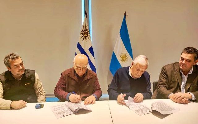 Se firmó contrato con empresa que realizará inspección tecnica en los puentes internacionales