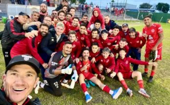 OFI: Universitario-Laureles, domingo a las 15:00 hs