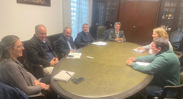 Autoridades locales se reunieron con jerarcas del Banco República