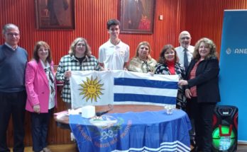 Plana mayor de Secundaria llegó a Salto para saludar al joven Lautaro Ferreira