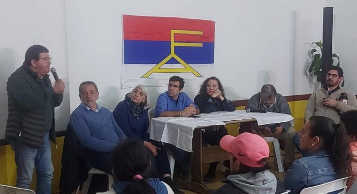 Multitudinario lanzamiento del Espacio Democrático Avanzado en Salto: Un Nuevo Camino para la Política Local Multitudinario lanzamiento del Espacio Democrático Avanzado en Salto: Un Nuevo Camino para la Política Local