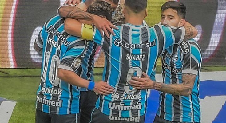 Brasil: Gremio, con asistencia de Luis Suárez, derrotó 2-1 a Fluminense de Leo Fernández Brasil: Gremio, con asistencia de Luis Suárez, derrotó 2-1 a Fluminense de Leo Fernández