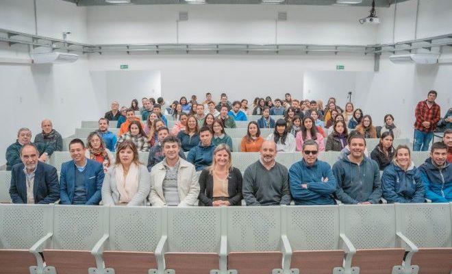 Salto Grande apoya propuesta náutica en Yacht Club en colaboración con Instituto de Alta Especialización (IAE) Salto Grande apoya propuesta náutica en Yacht Club en colaboración con Instituto de Alta Especialización (IAE)