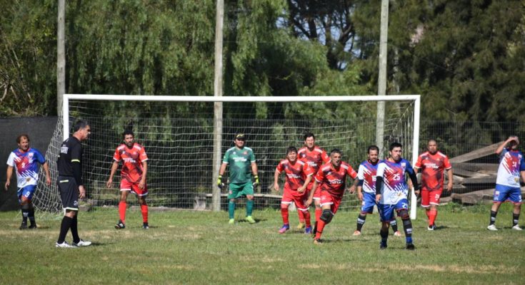 Resultados y posiciones de la Liga de Fútbol Súper Senior