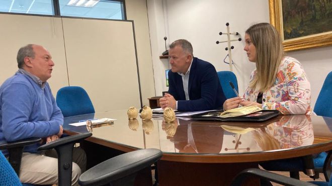 Director de Descentralización y equipo del diputado Lima se reunieron con Asesor del Directorio de UTE Director de Descentralización y equipo del diputado Lima se reunieron con Asesor del Directorio de UTE