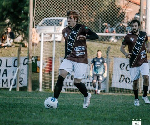 Ferro Carril sigue liderando la Divisional A tras disputarse la novena fecha de la Primera Rueda