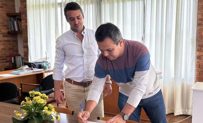 Intendencia de Salto y empresa privada se unen en generosa donación a Aldeas Infantiles SOS