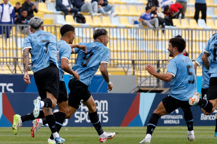 Uruguay 1-0 República Dominicana: La Celeste ganó gracias a una