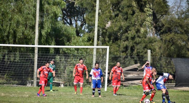 La Cafetera, Remeros B, Ceibal y Santos jugarán la Liguilla del Súper Senior