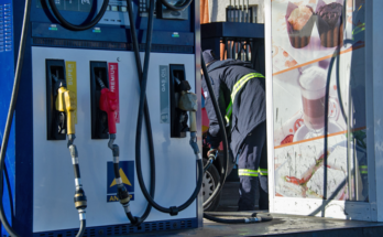 Ejecutivo decidió mantener sin cambios el precio de los combustibles en noviembre