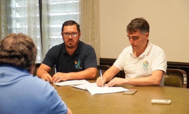 Firman acuerdo para la remodelación de la Plaza de Deportes de Villa Constitución