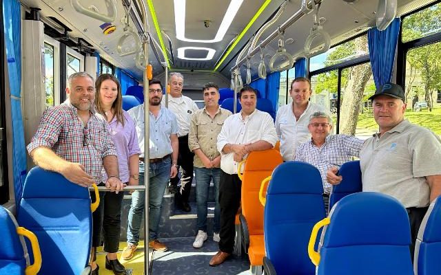 Salto se prepara para la circulación del primer bus eléctrico adquirido por la Intendencia