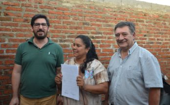 Continúa la regularización de documentación para vecinos en diferentes barrios