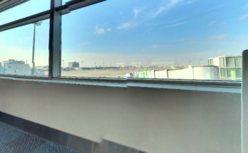 Evacuados casi 400 pasajeros de un avión tras incendiarse por una colisión en el aeropuerto de Tokio