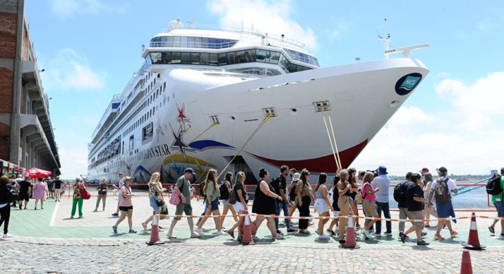 Segunda vez en la temporada que Montevideo recibe en un mismo día a cuatro cruceros y 7.000 pasajeros