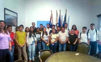 Jóvenes pasantes inician su primera experiencia laboral en la Intendencia de Salto Jóvenes pasantes inician su primera experiencia laboral en la Intendencia de Salto