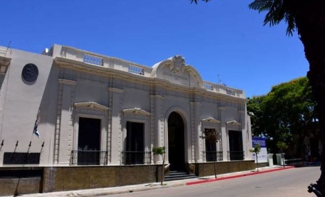 Oficinas centrales de la Intendencia de Salto atenderán al público desde las 11 horas este lunes