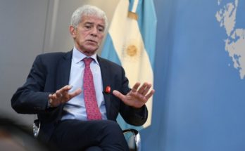 El ministro de Justicia argentino avisa de que cortar la calle es delito: «A protestar a un parque»