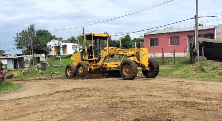 Intendente Andrés Lima destaca avances en obras de infraestructura en barrios Artigas y Umpierre