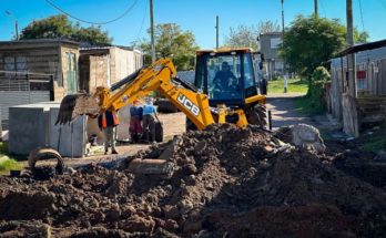 Intendente Lima destaca el avance en la construcción del nuevo puente de canalización en barrio Don Atilio